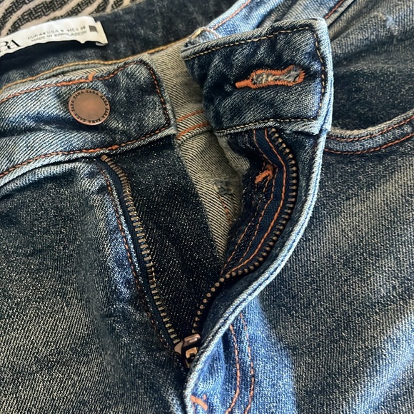 Low Rise Ripped Cuffed Up Jeans - Picture 3 of 8